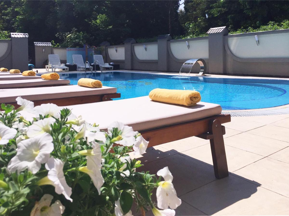 Apartment Eney Leopoli Esterno foto
